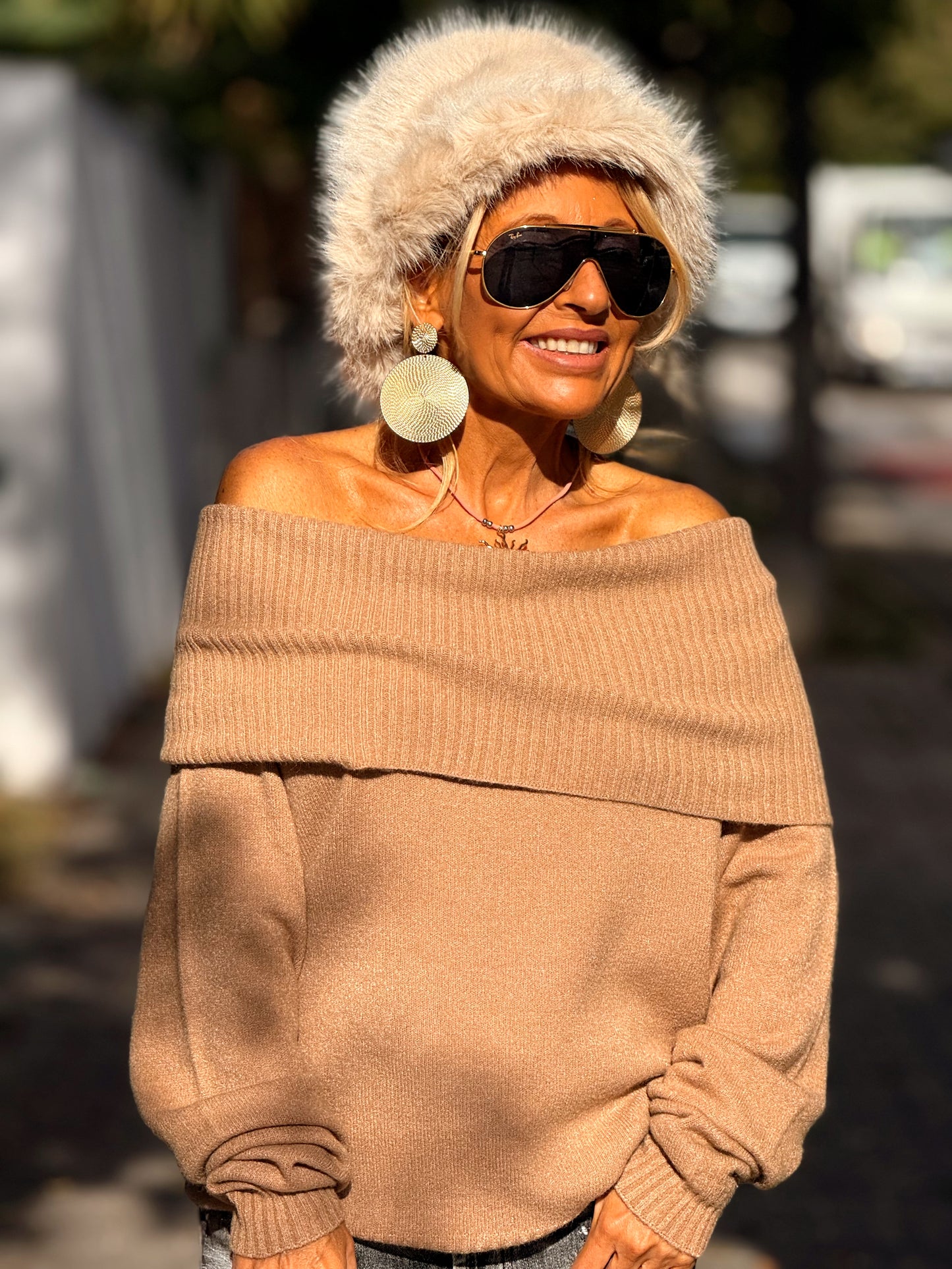 GORRO RUSO PELO SINTÉTICO BEIGE