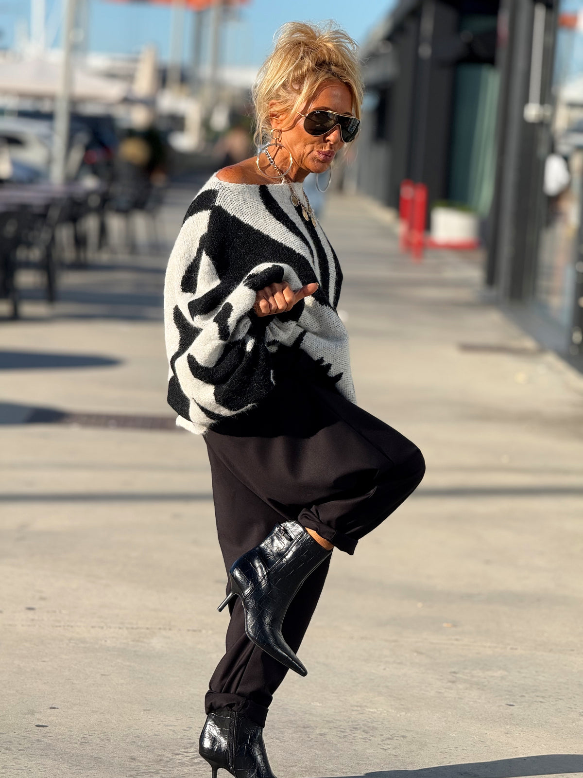 BOTAS TACONES NEGRO