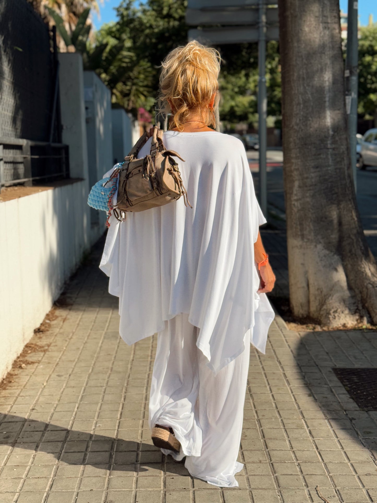 CONJUNTO OVERSIZE PANTALÓN-TÚNICA JADE BLANCO