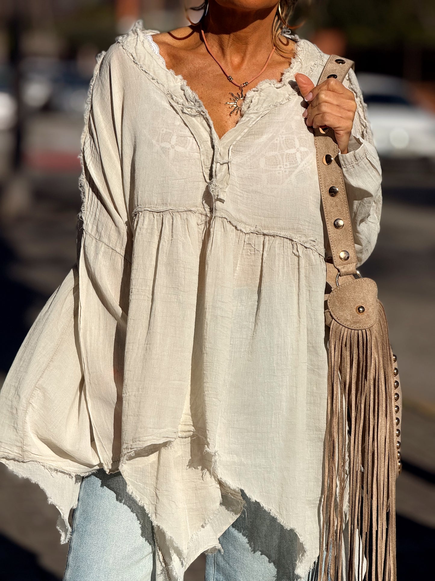 BLUSA OVERSIZE REBEL BEIGE