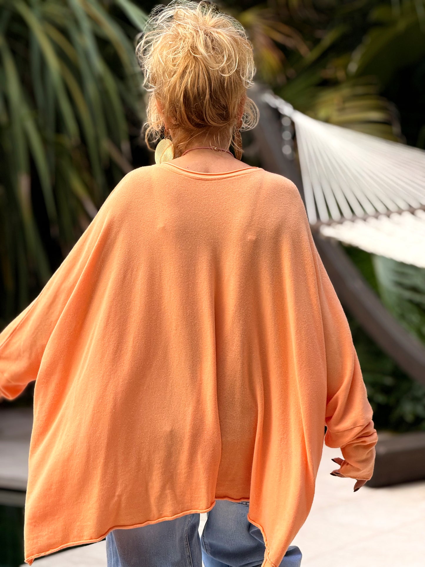 CAMISETA DESGASTADA SUPER OVERSIZE DANI MULTICOLOR