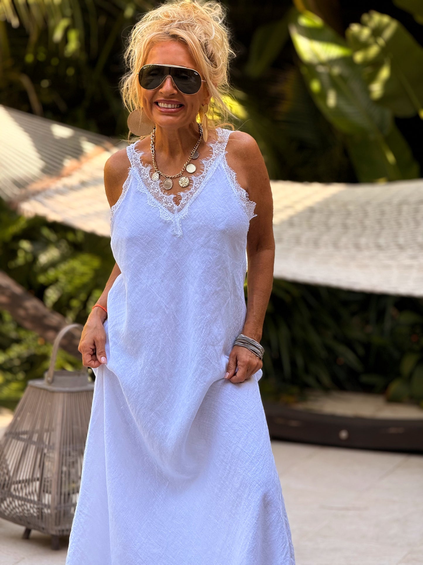 VESTIDO LINO CON ENCAJE BLANCO