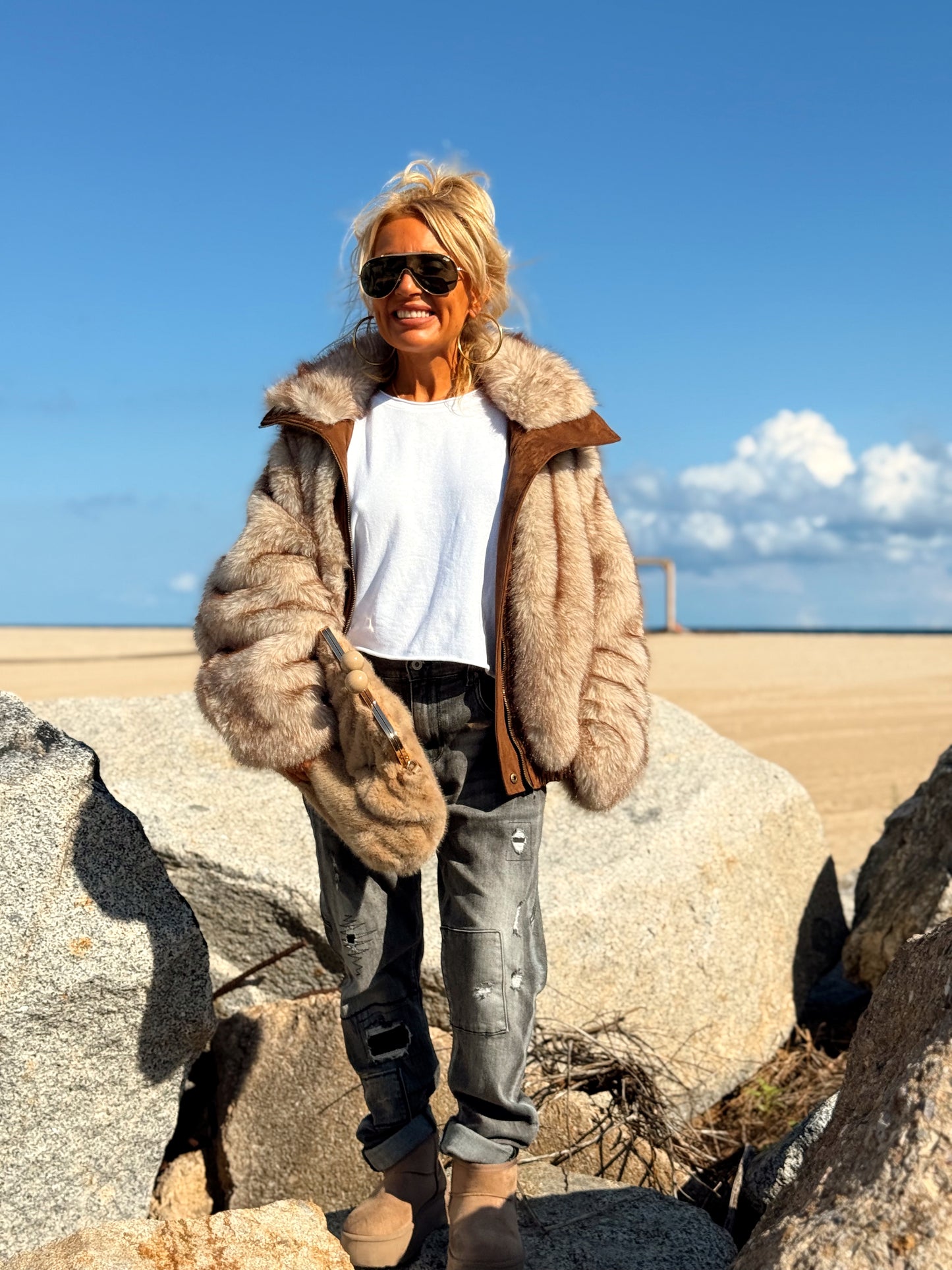 CHAQUETA GAMUZA DE PELO SINTÉTICO REVERSIBLE MARRON