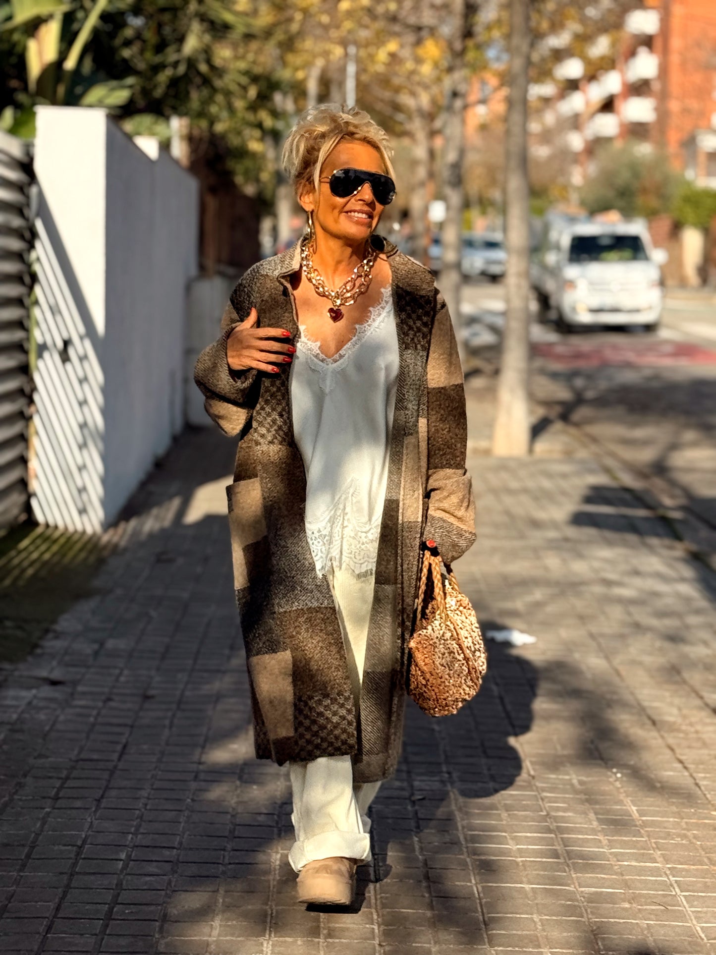 CHAQUETA LARGA CUADROS SHANNA MARRÓN