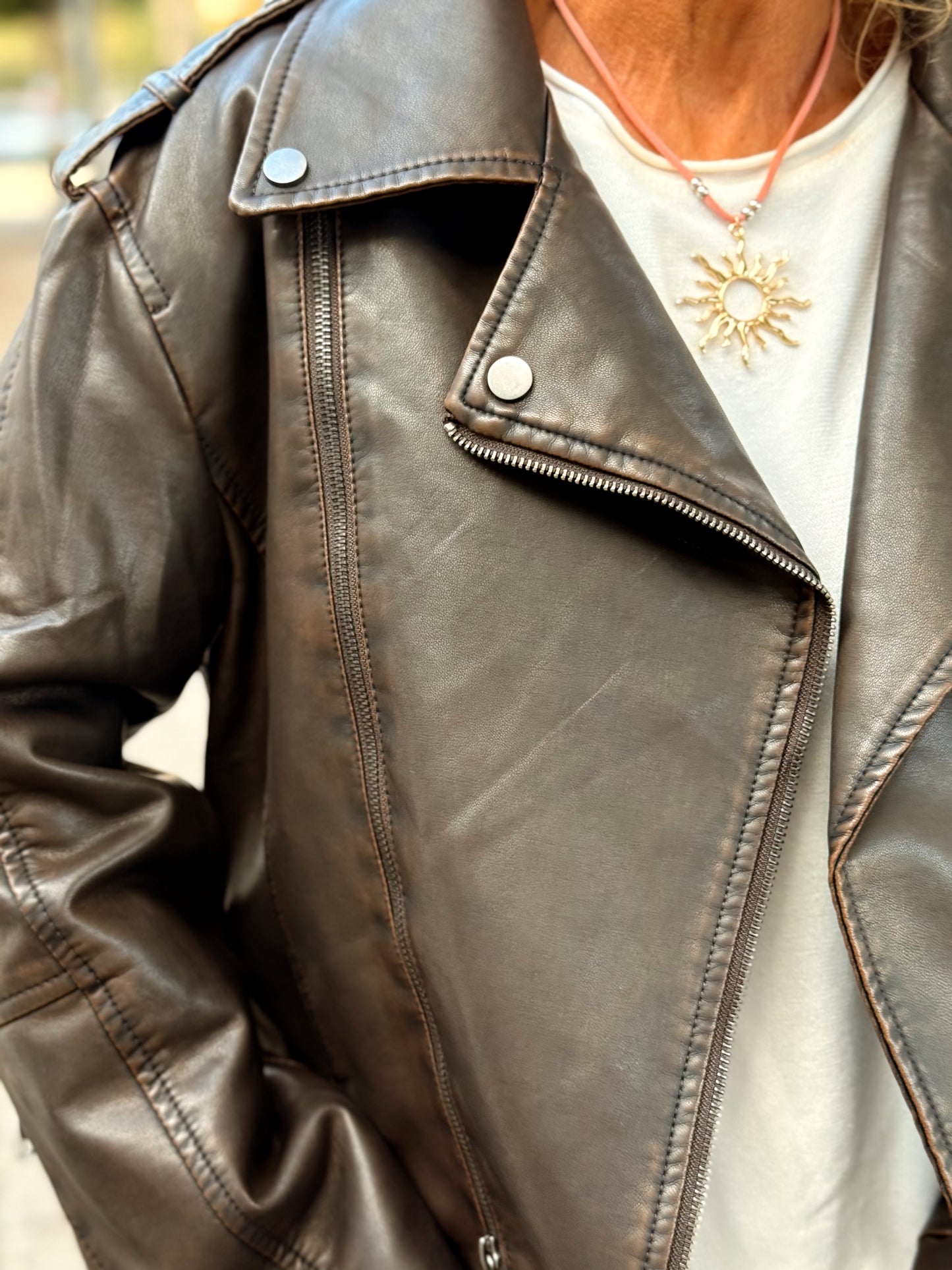 CAZADORA POLIPIEL EVA MARRÓN