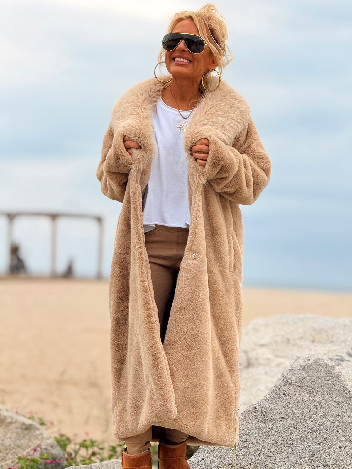 CHAQUETA LARGA DE PELO SINTÉTICO SANDRO MULTICOLOR