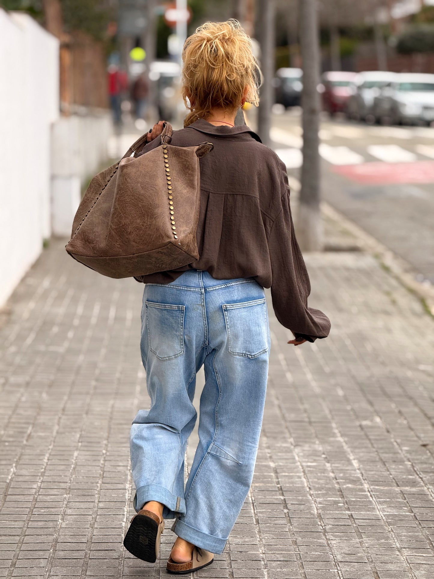 CAMISA OVERSIZE JULIE MARRÓN