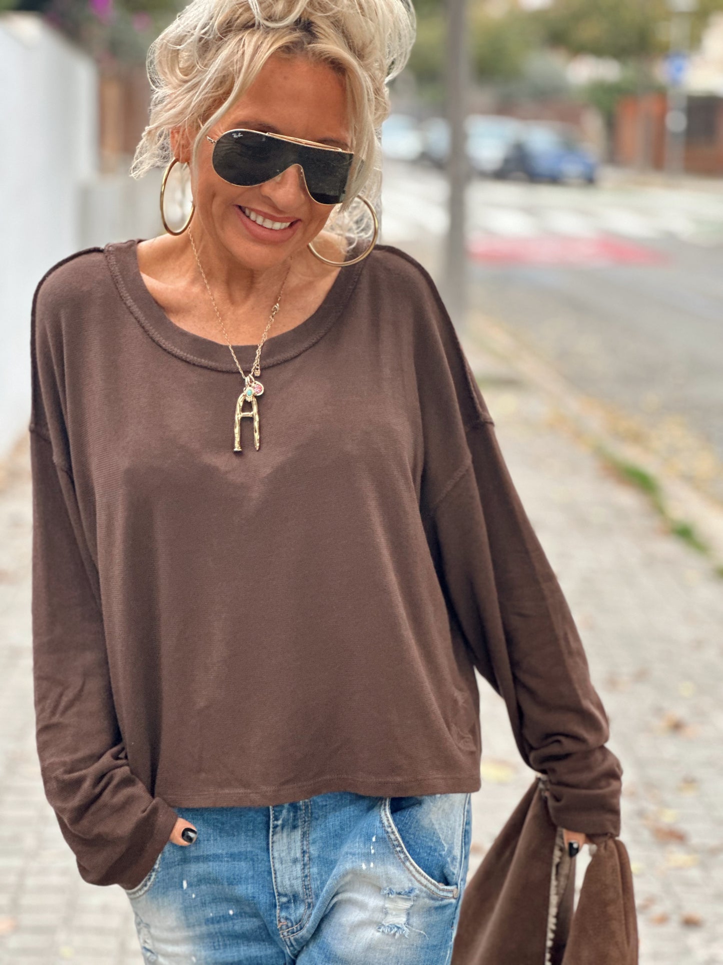 CAMISETA OVERSIZE SHILA MARRON