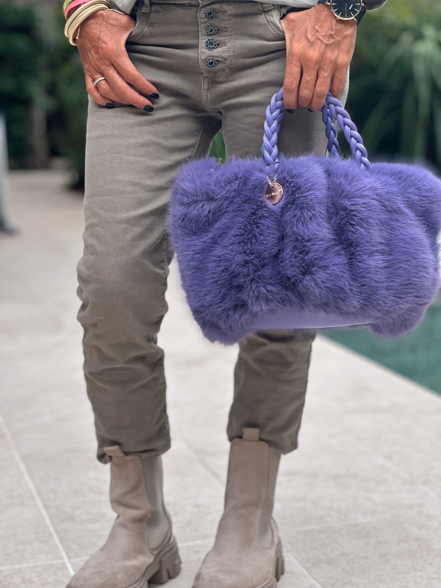 BOLSO PELO SINTÉTICO MORADO