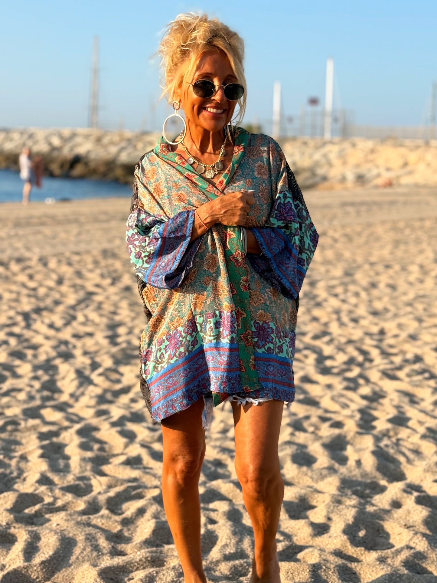 KIMONO CORTO ESTAMPADO MANGA 3/4 MULTICOLOR