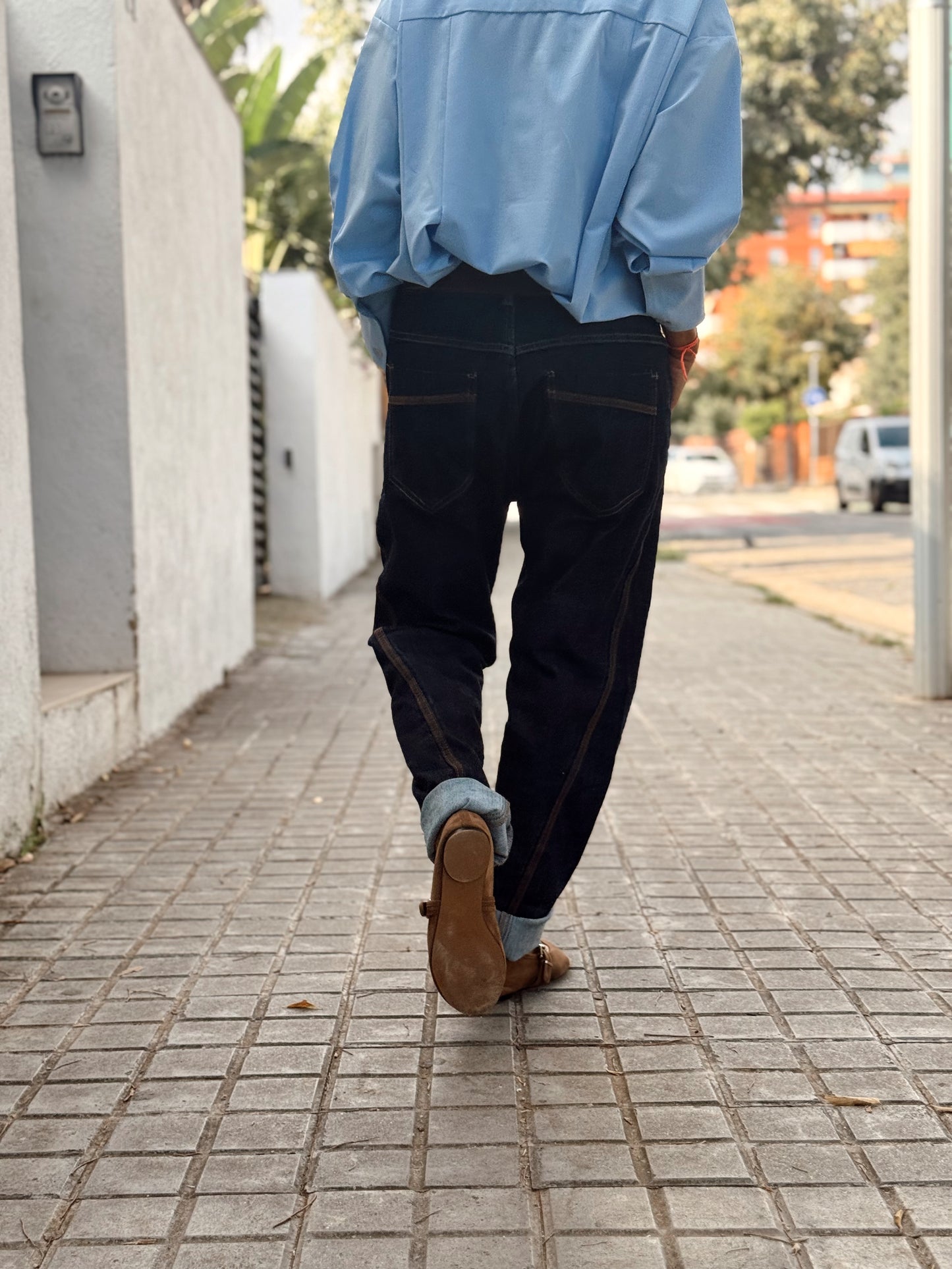 JEANS CON DETALLES MILAN INDIGO OSCURO