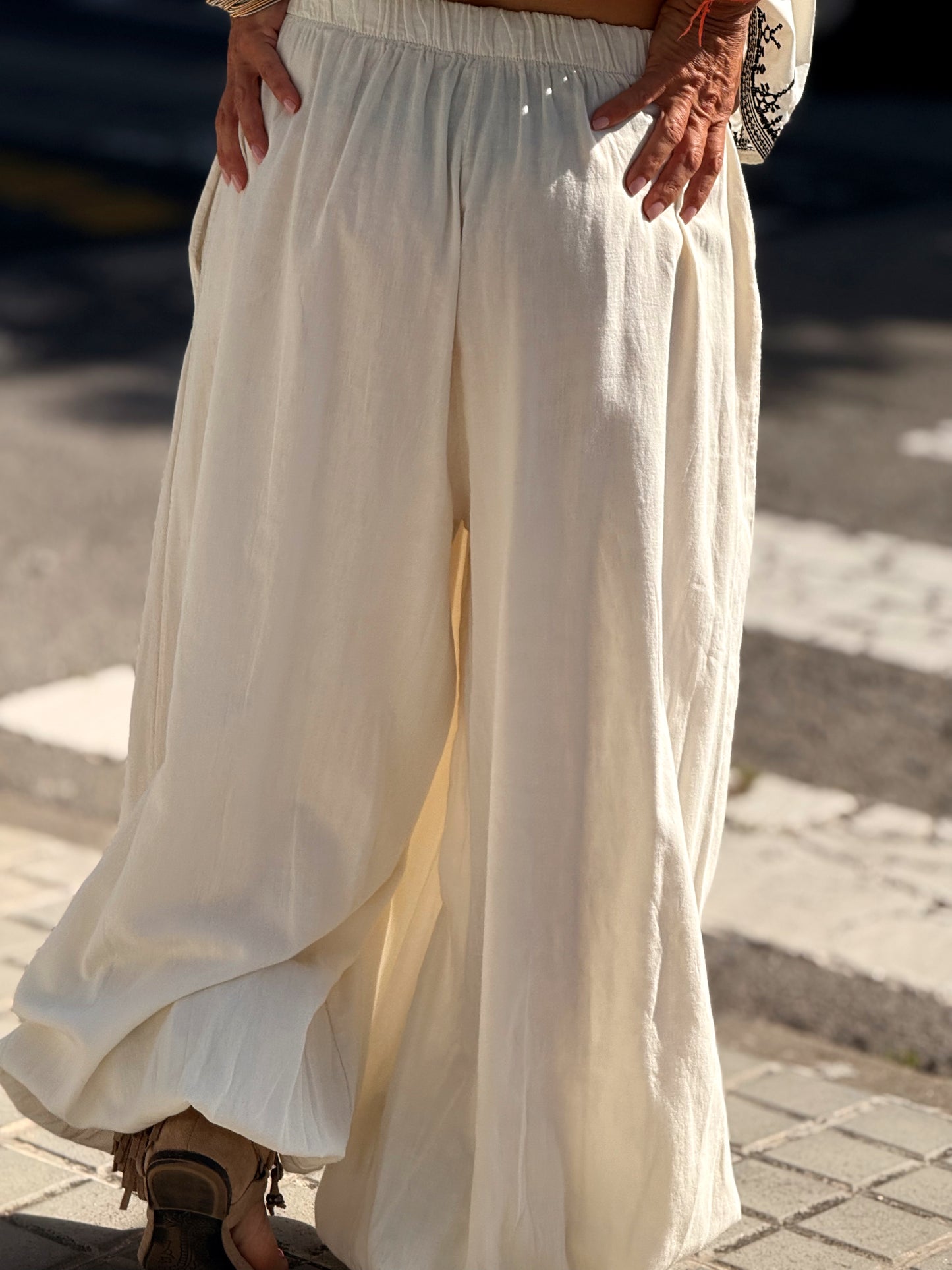 PANTALON MARI OVERSIZE MULTICOLOR