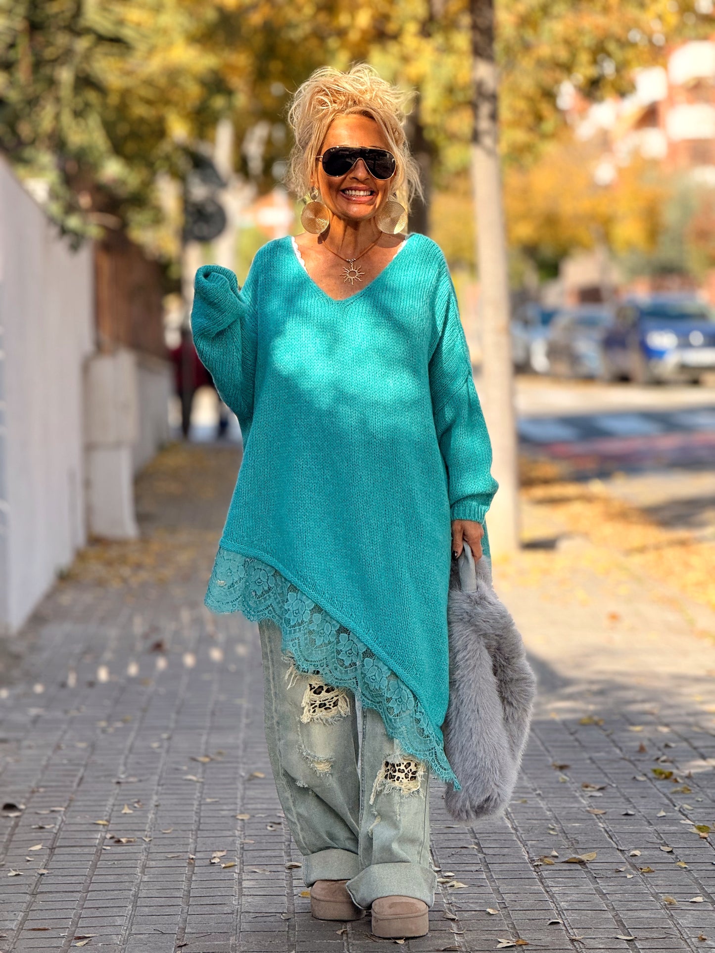 JERSEY SUPER OVERSIZE ASIMÉTRICO CON LENCERO MULTICOLOR