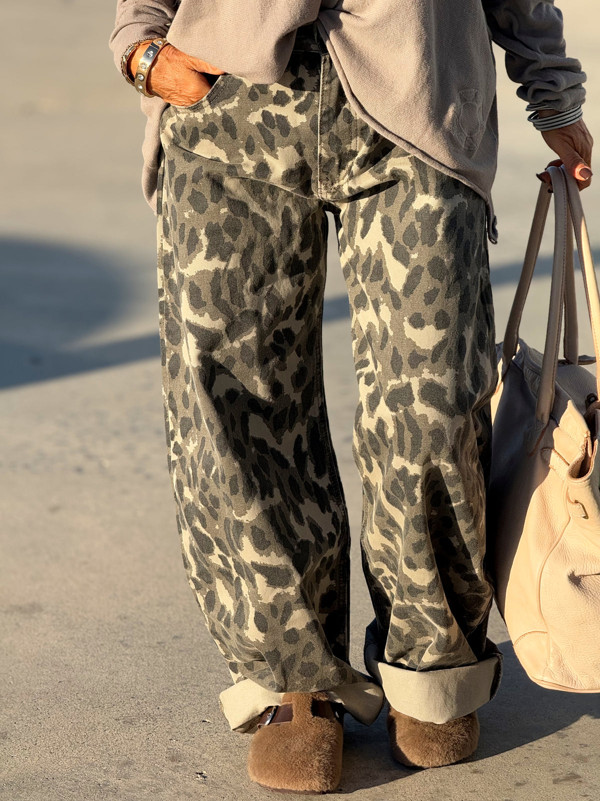 PANTALON LEOPARDO KAKI