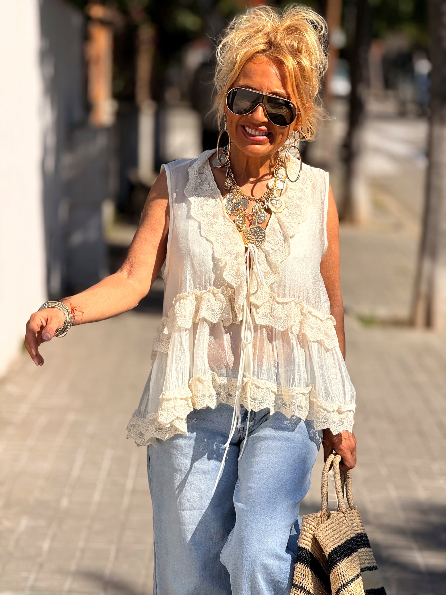 TOP-BLUSA ENCAJE VAINILLA