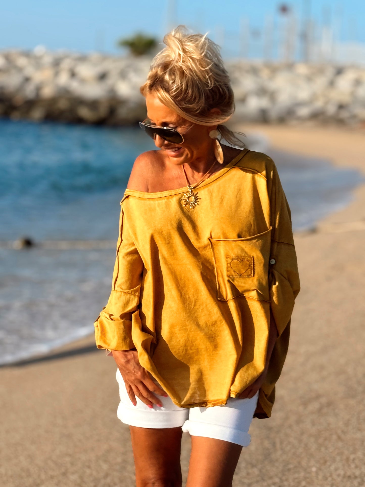 CAMISETA OVERSIZE L’AMORE E BELLA MULTICOLOR