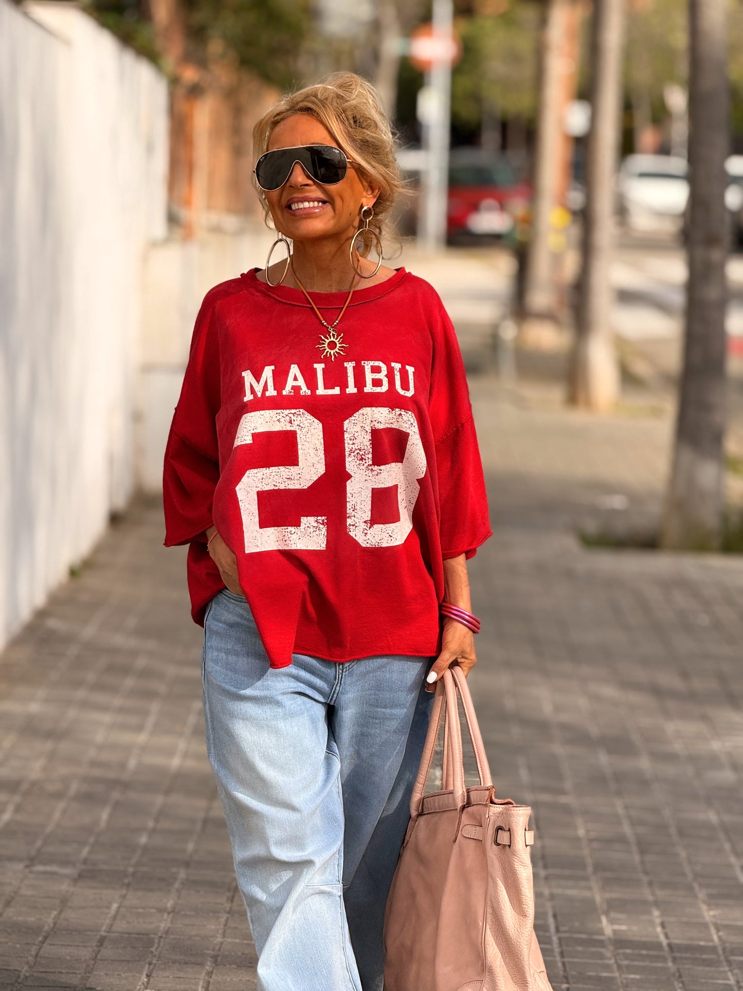 CAMISETA SUPER OVERSIZE DESGASTADA MALIBU MULTICOLOR