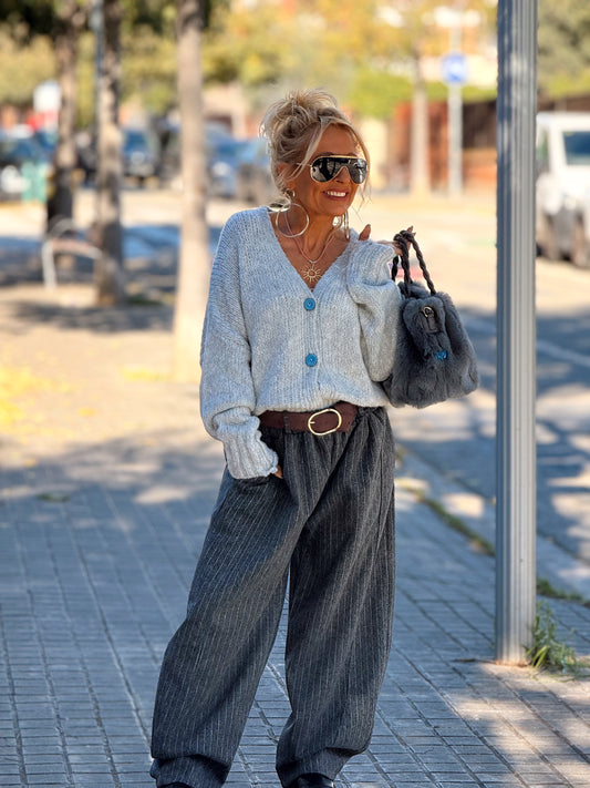 PANTALÓN BALLON CON CINTURÓN RAYAS GRIS