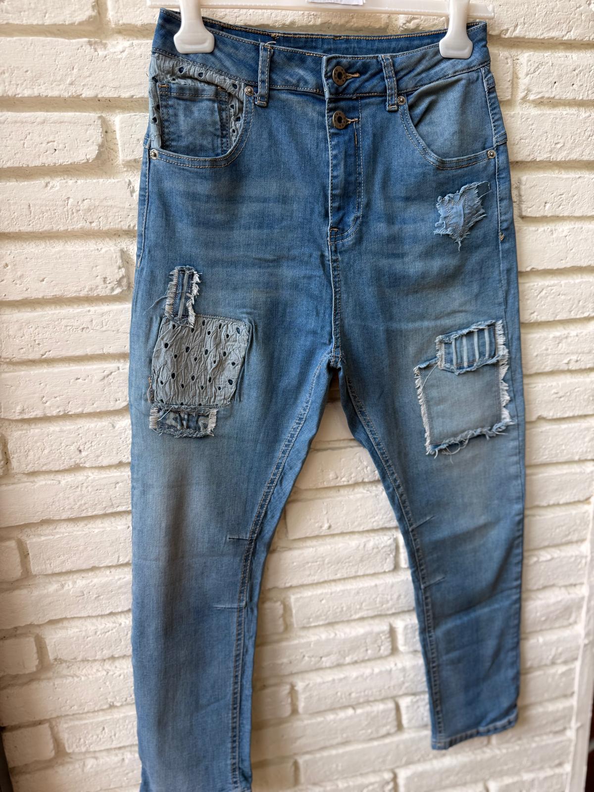 PANTALÓN DETALLE TEJANO