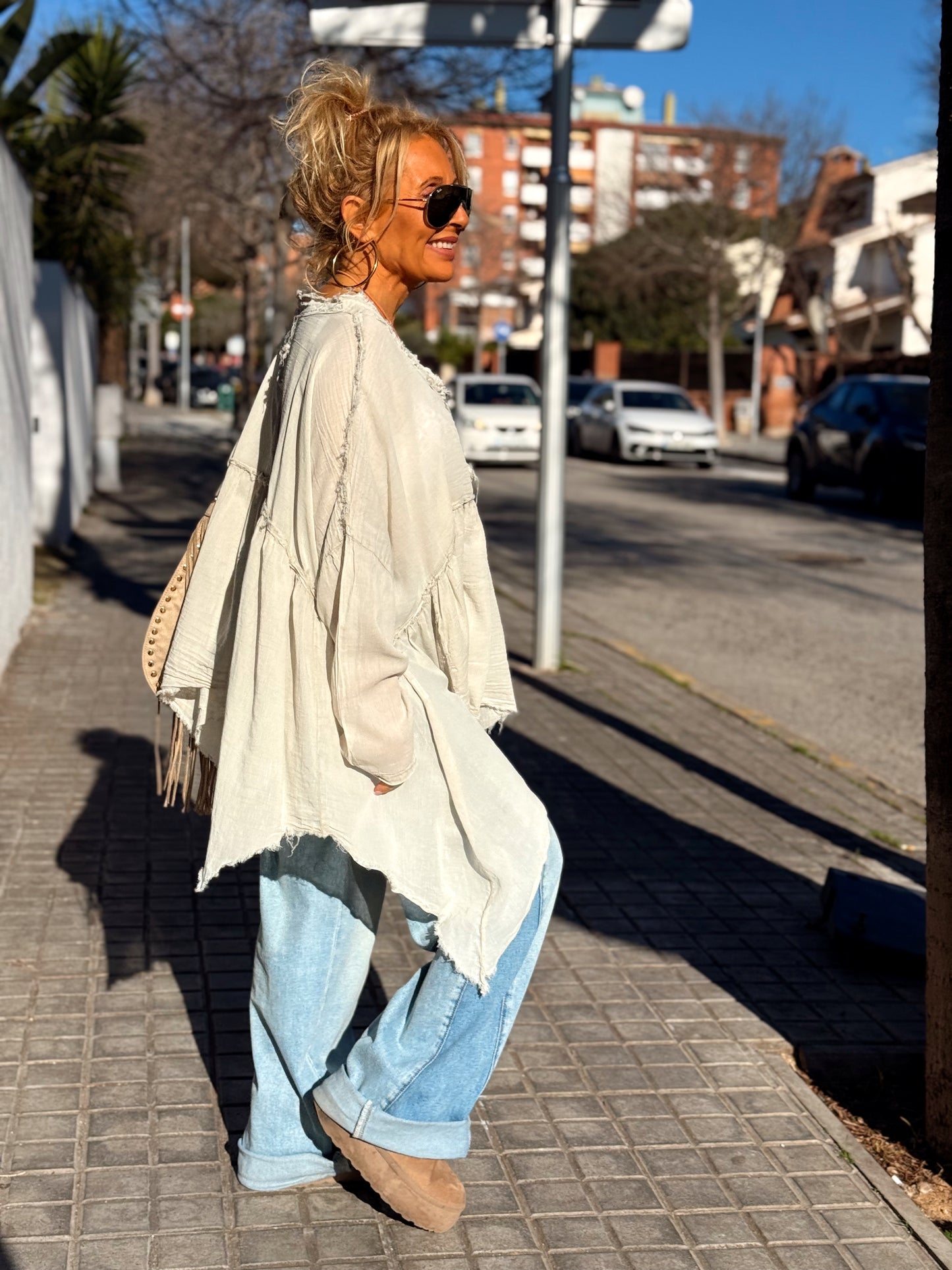 BLUSA OVERSIZE REBEL BEIGE