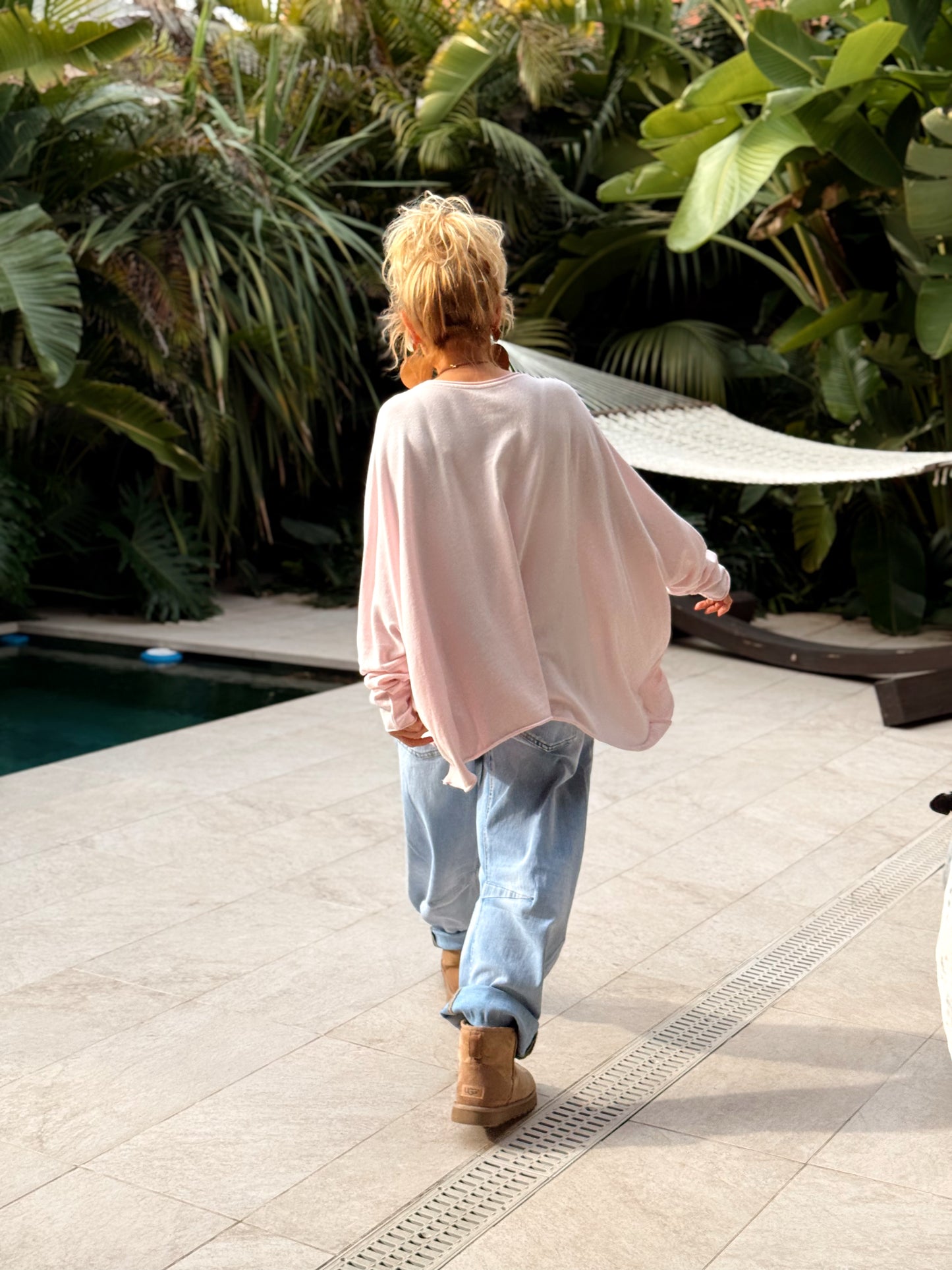 CAMISETA DESGASTADA SUPER OVERSIZE DANI MULTICOLOR