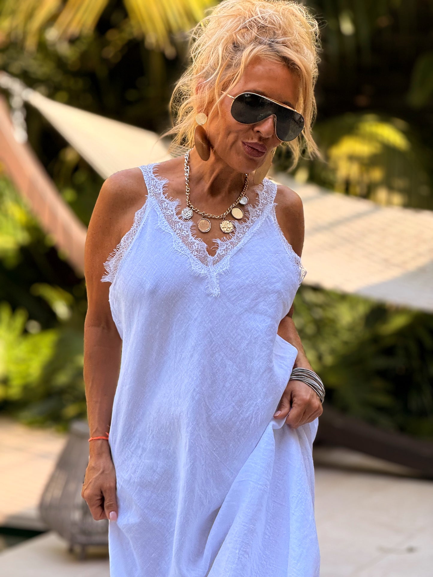 VESTIDO LINO CON ENCAJE BLANCO