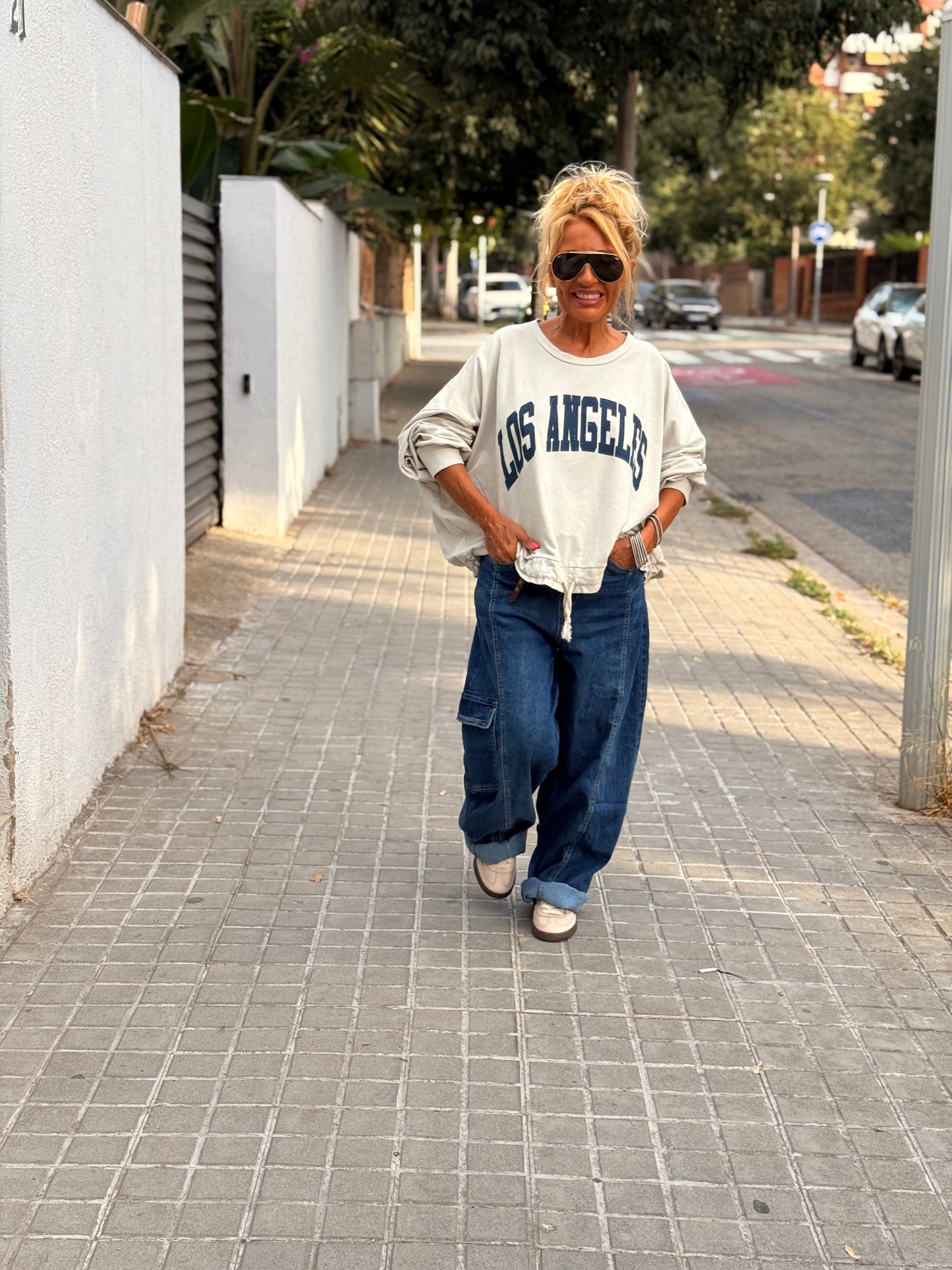 JEANS VAQUEROS CON BOLSILLO Y CINTURÓN 826125JC TEJANO