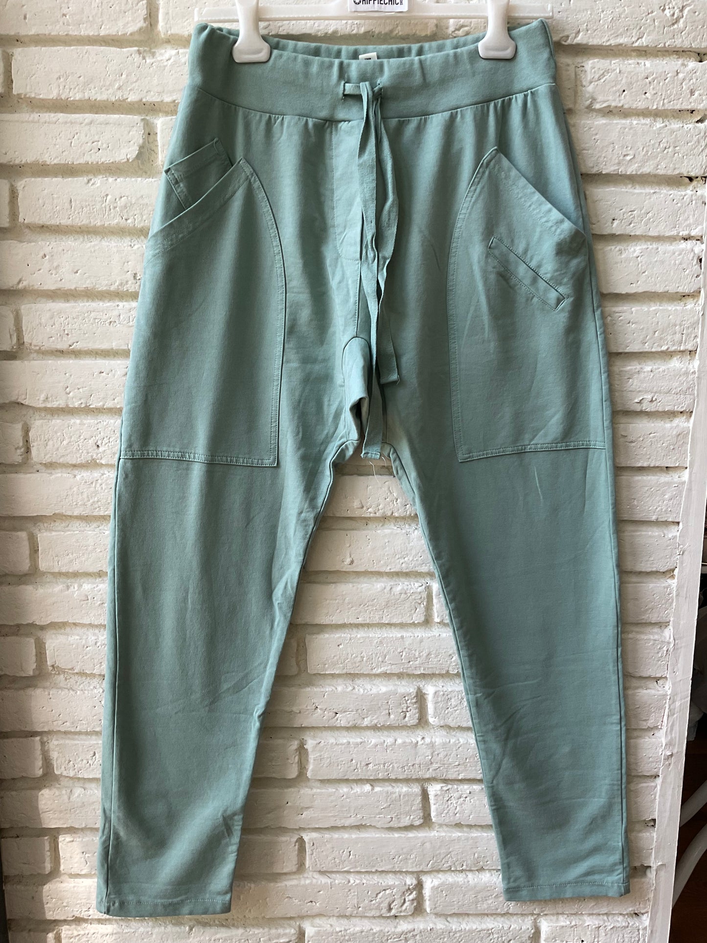 PANTALÓN BAGGY OVERSIZE SORAYA VERDE