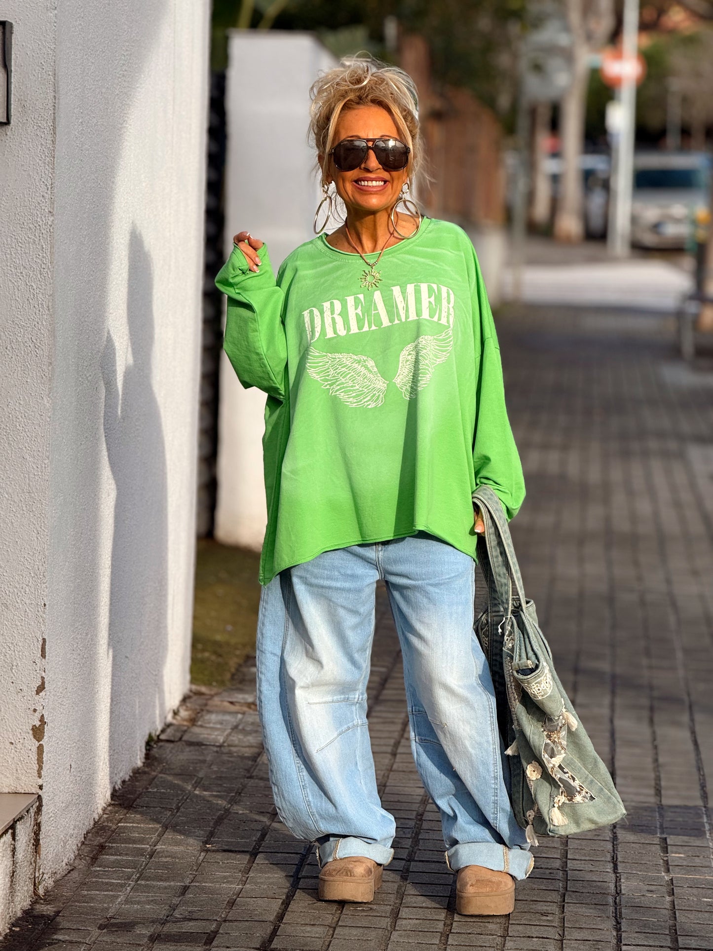 CAMISETA DESGASTADA DREAMER MULTICOLOR