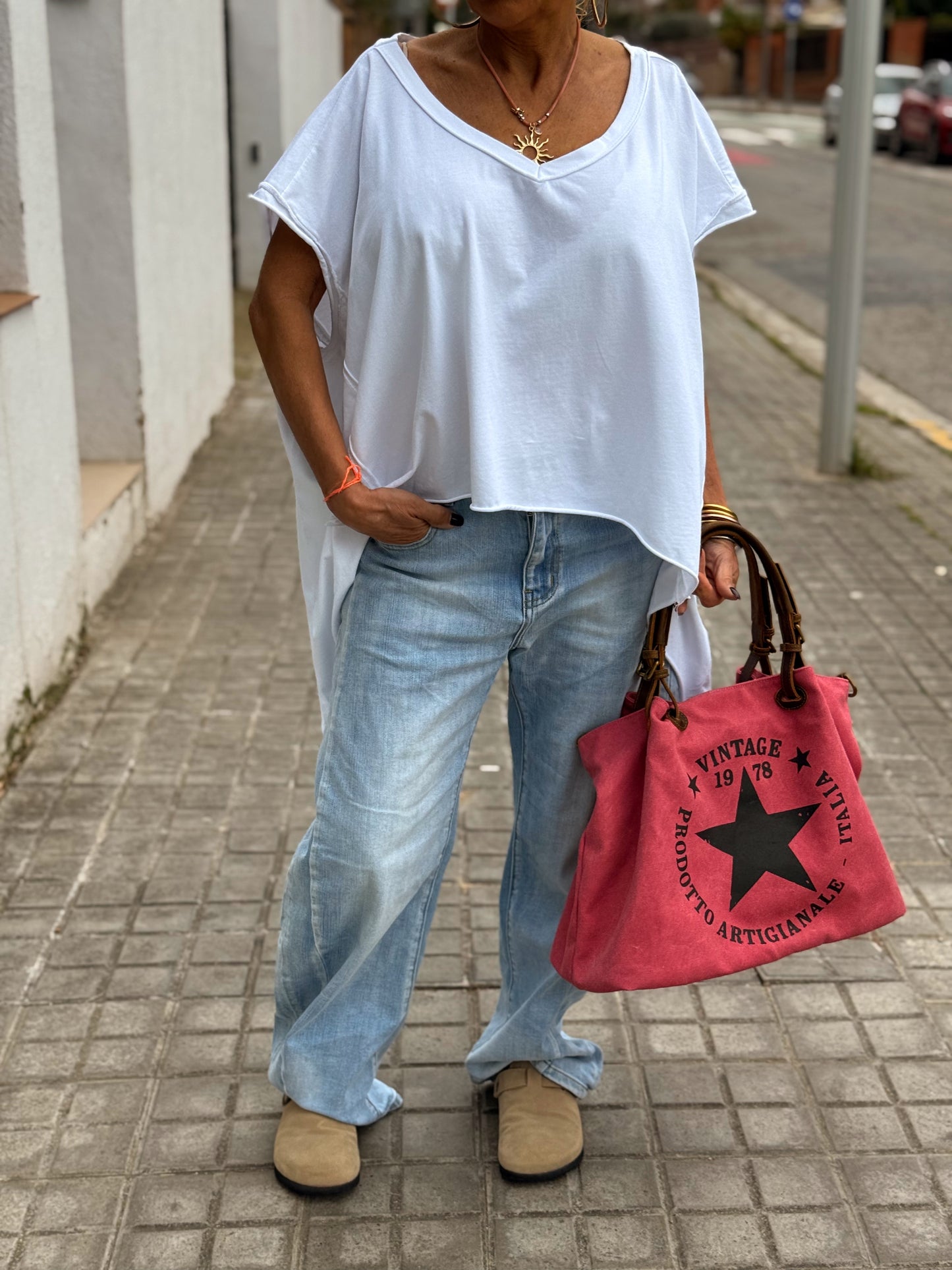 CAMISETA ASIMÉTRICA SACHA MULTICOLOR