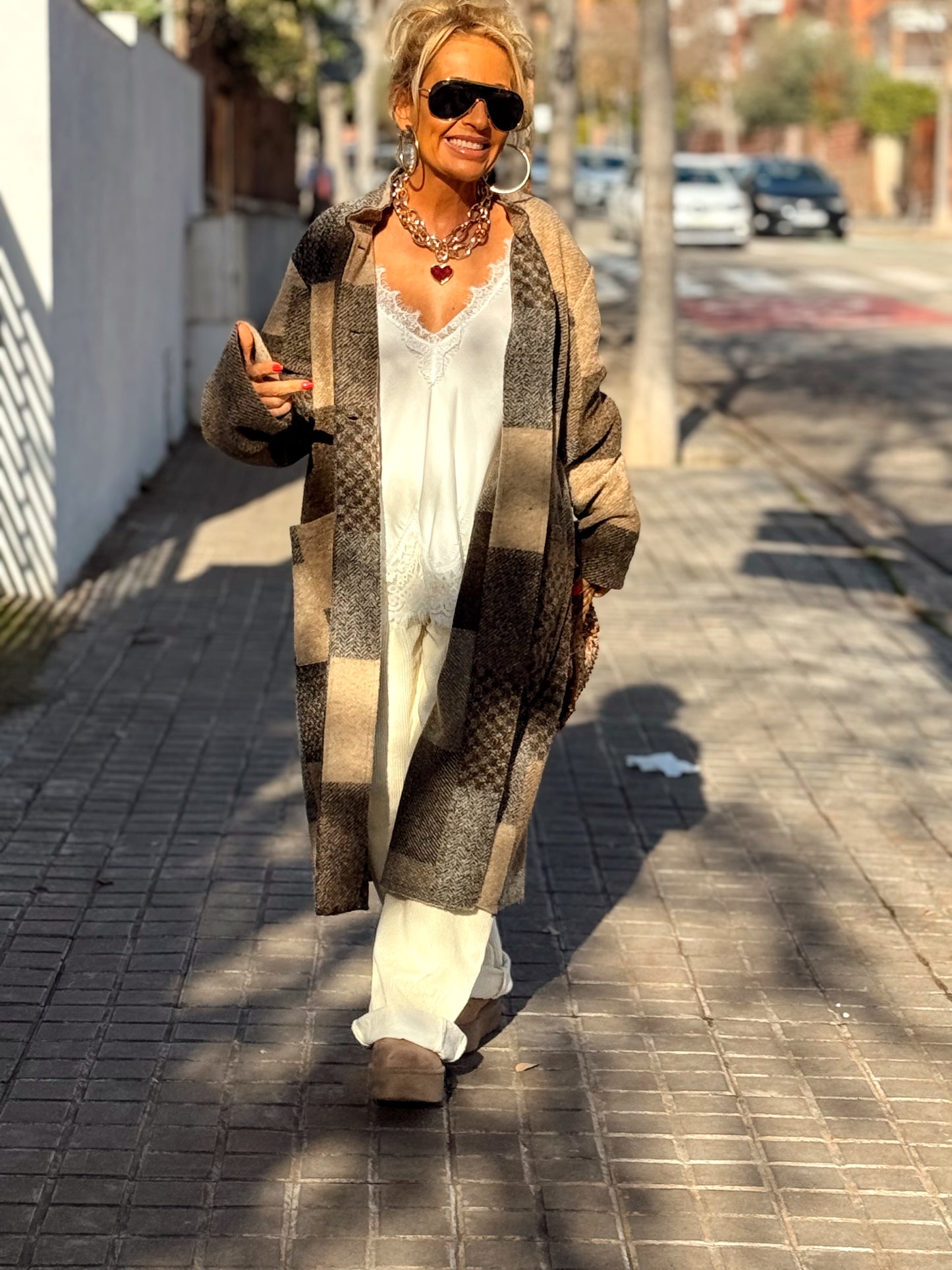 CHAQUETA LARGA CUADROS SHANNA MARRÓN