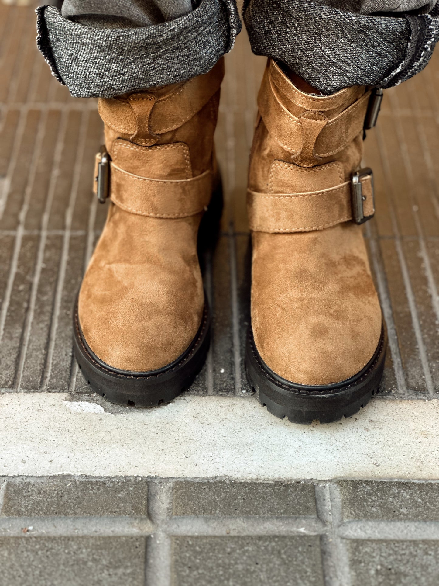 BOTINES ANTE LOU CAMEL