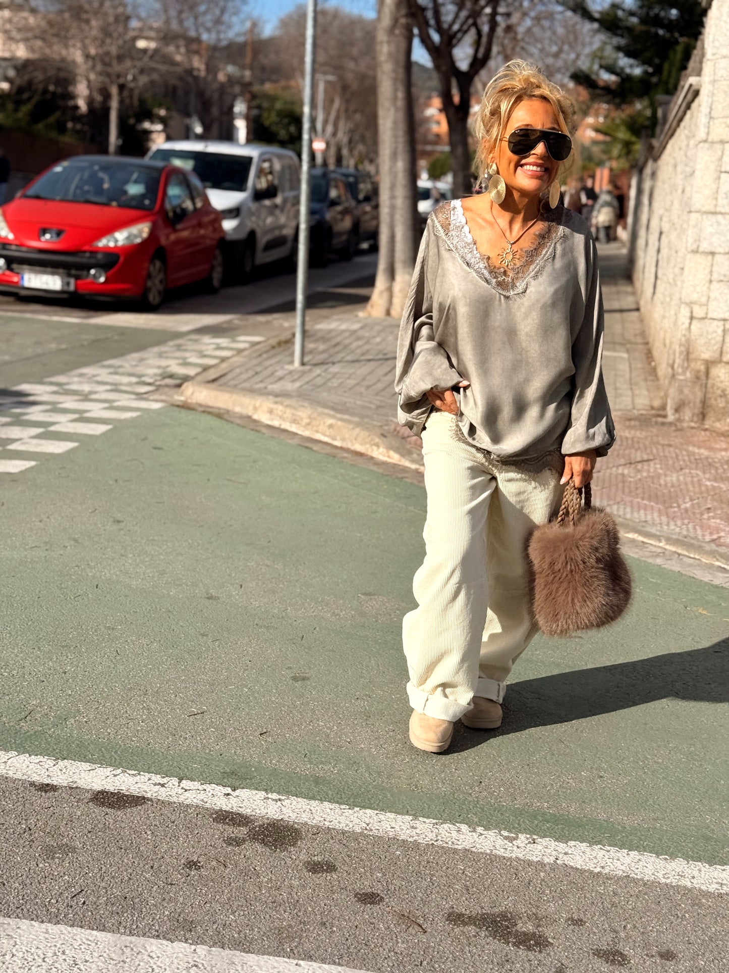 BLUSA OVERSIZE LENCERO PAULA MULTICOLOR