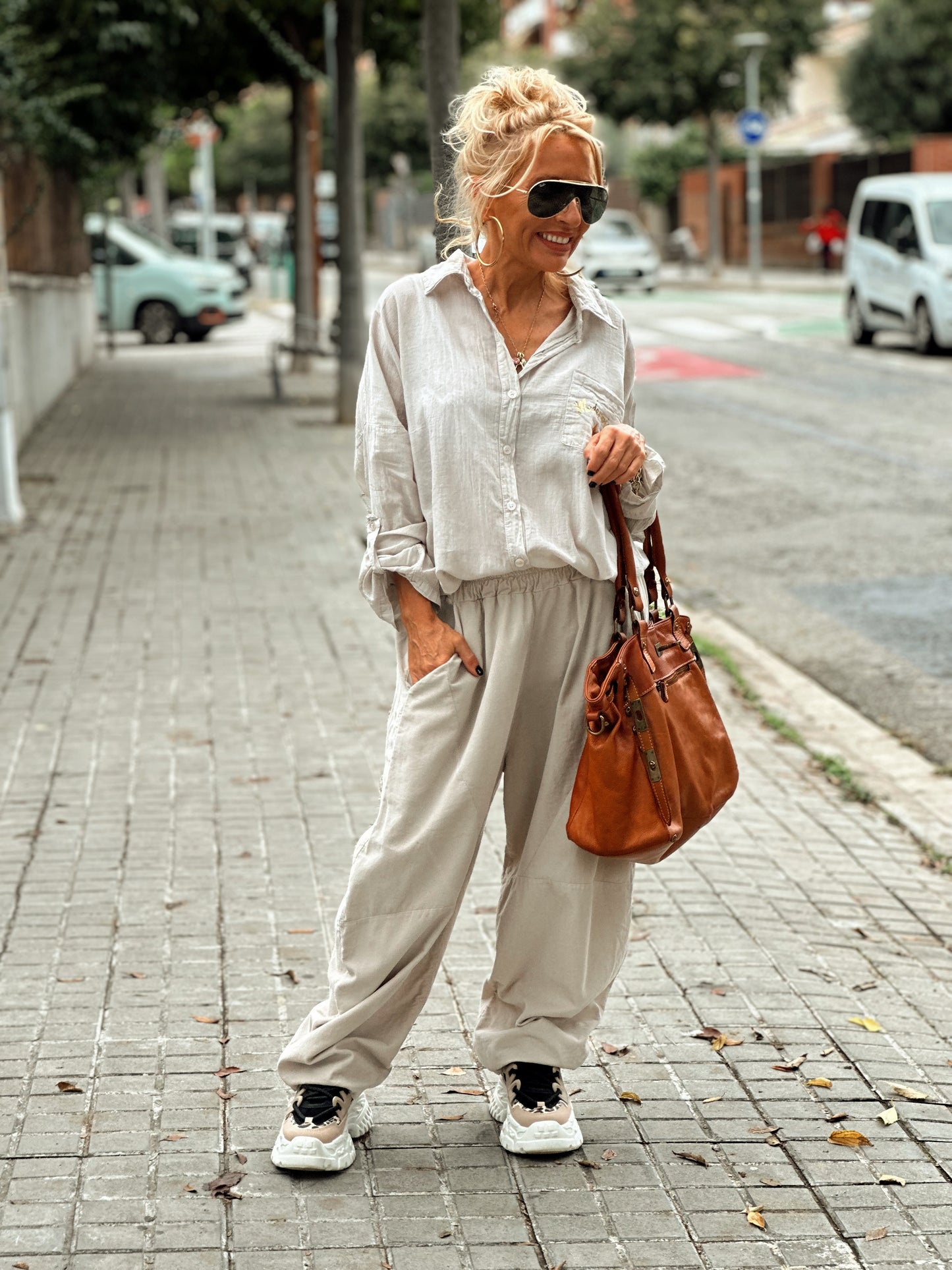 CAMISA MADEMOISELLE CON ALAS BEIGE