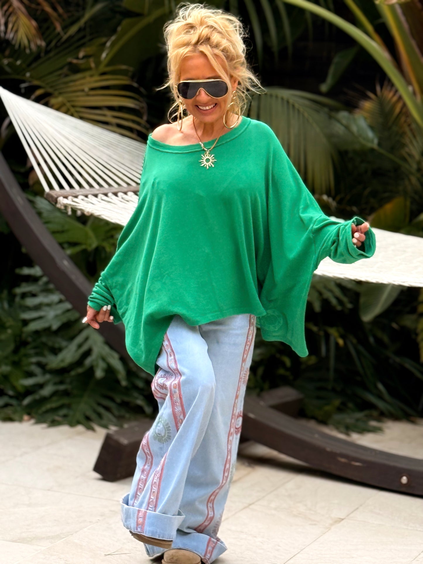 CAMISETA SUPER OVERSIZE SHILA MULTICOLOR