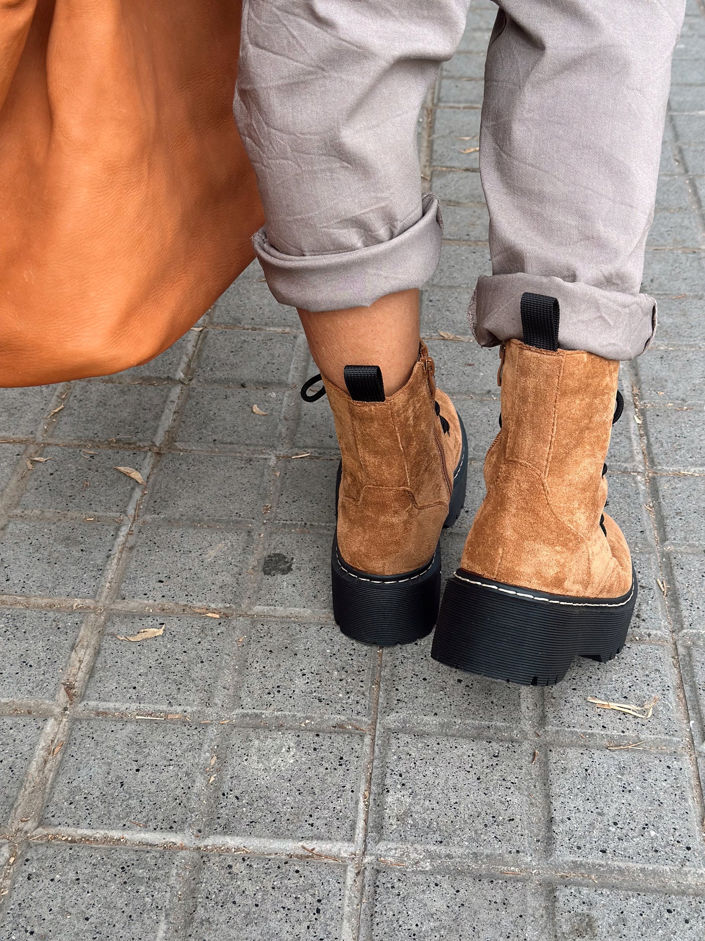 BOTAS FRIDA CAMEL