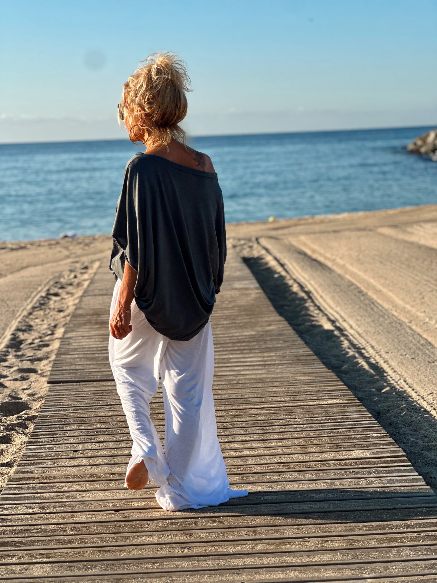 CONJUNTO TÚNICA-PANTALON AMELIE GRIS-BLANCO