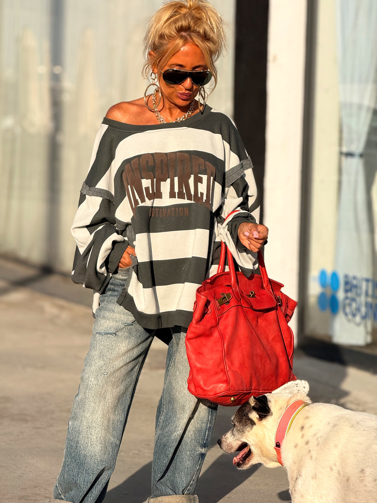 SUDADERA SUPER OVERSIZE INSPIRED RAYAS MULTICOLOR