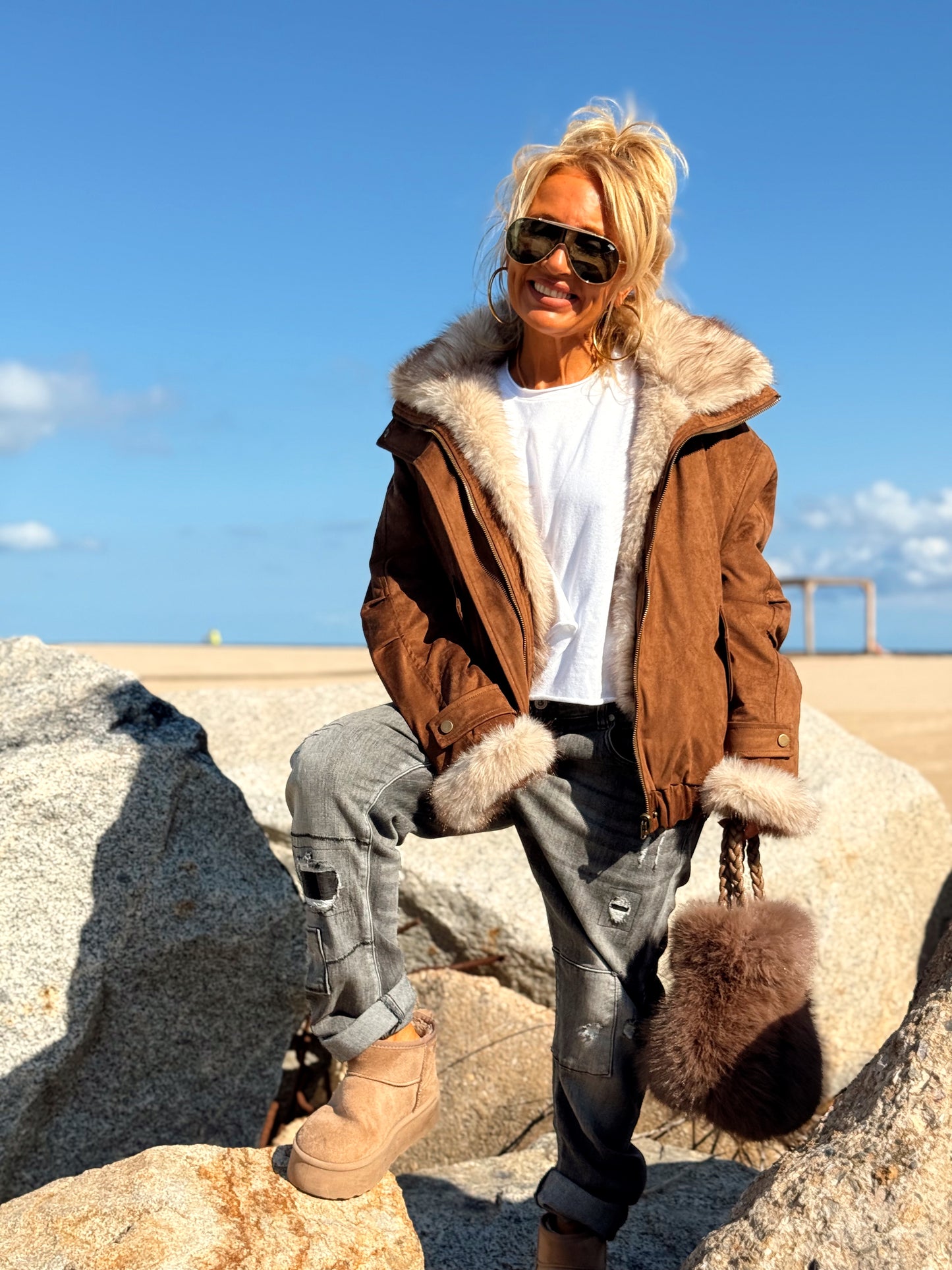 CHAQUETA GAMUZA DE PELO SINTÉTICO REVERSIBLE MARRON