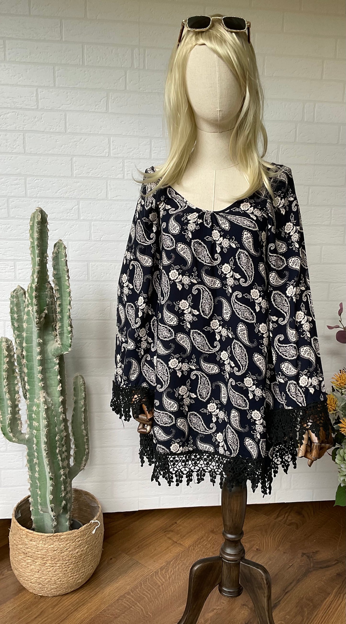 VESTIDO CORTO CANDELA