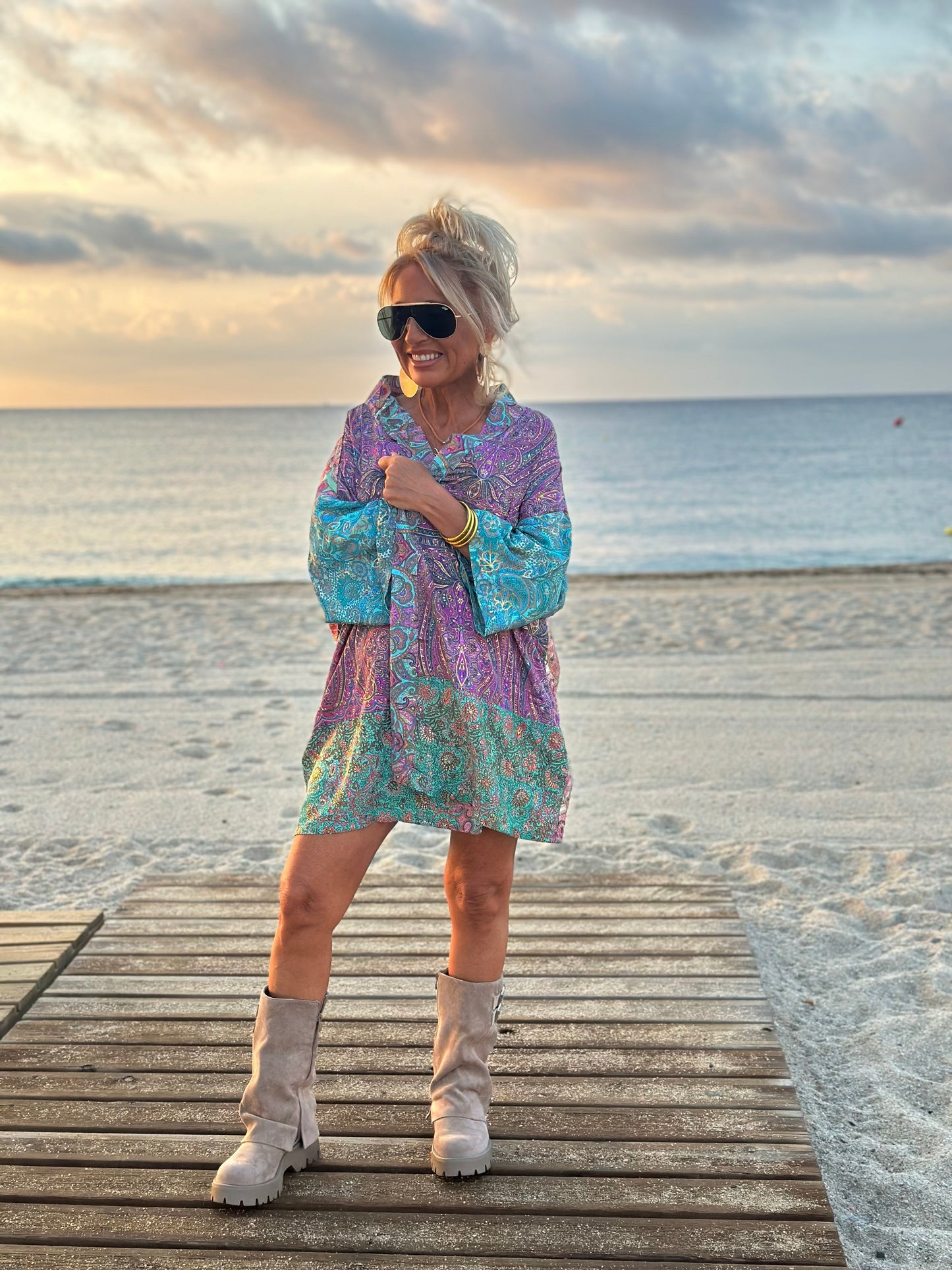 KIMONO CORTO ESTAMPADO MULTICOLOR