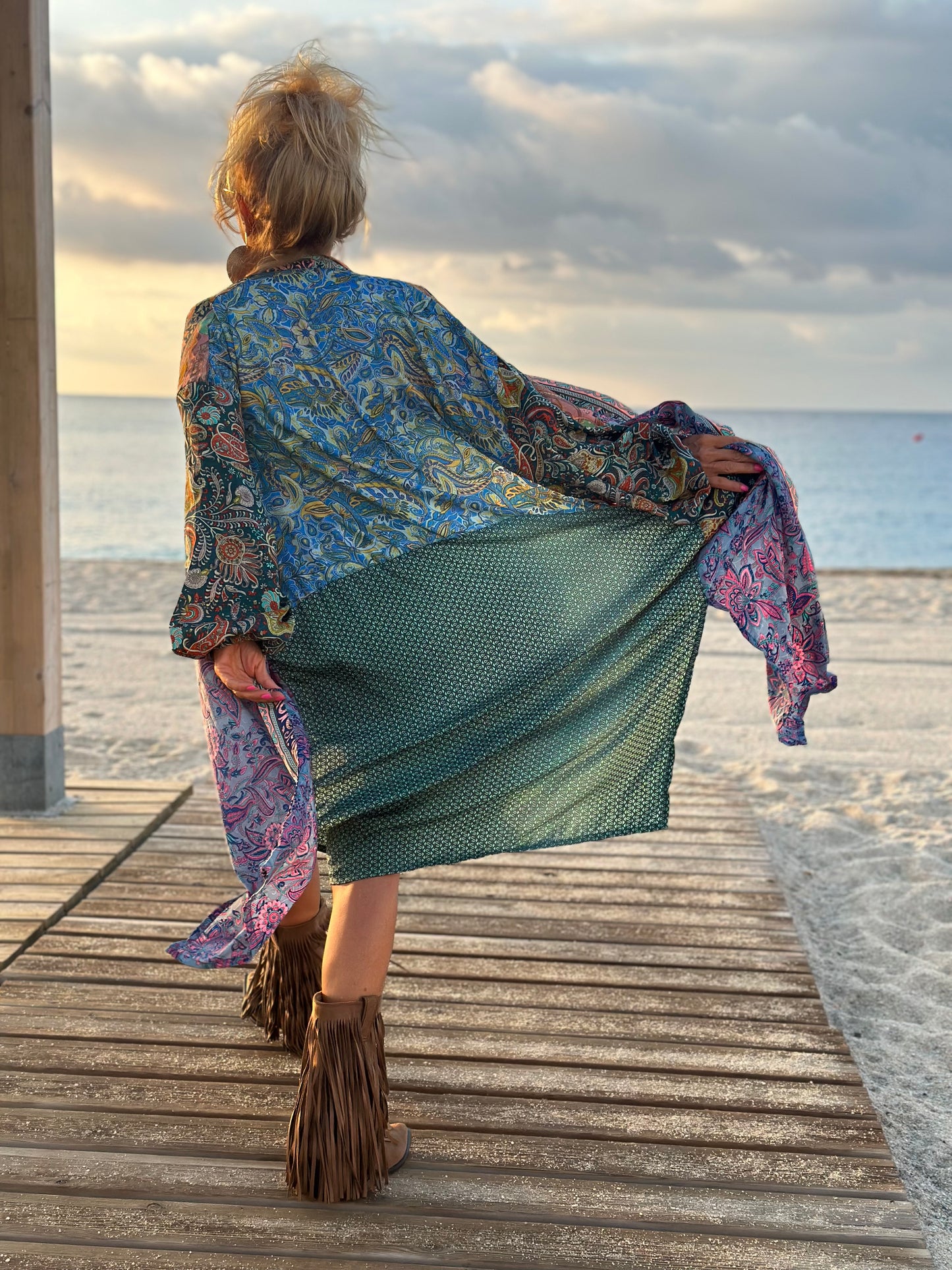 KIMONO ESTAMPADO MANGA ELÁSTICO MULTICOLOR