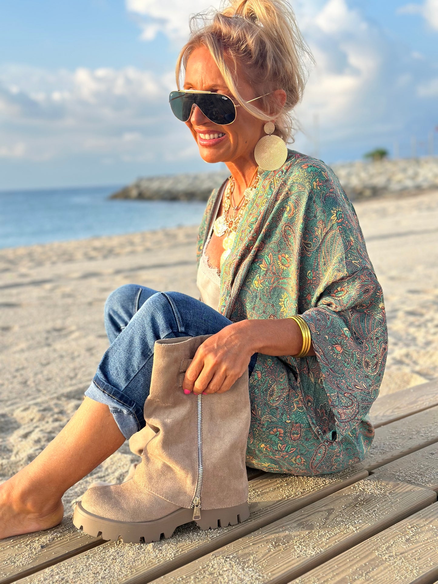 KIMONO CORTO ESTAMPADO MULTICOLOR