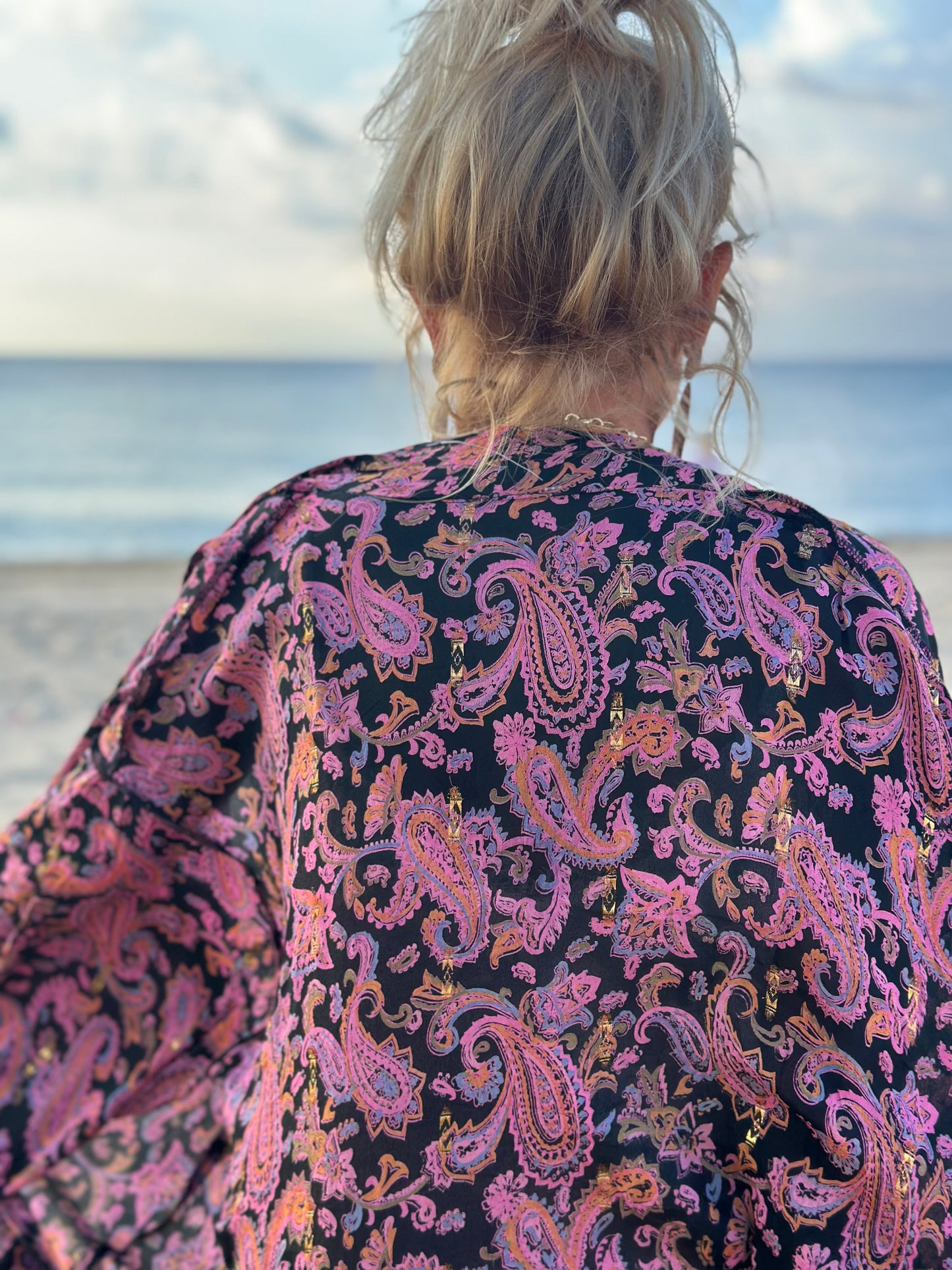 KIMONO MANGA LARGA ESTAMPADO