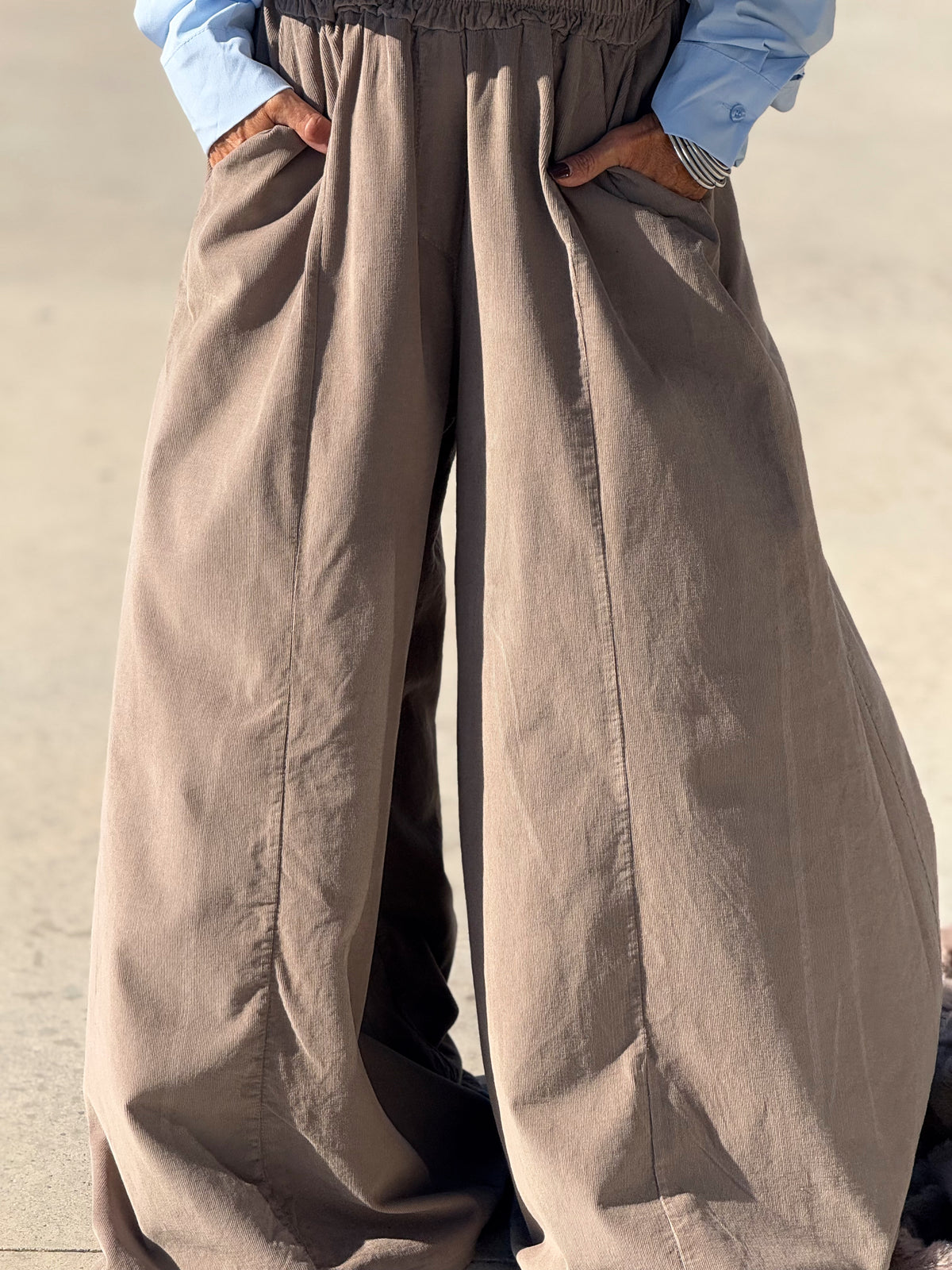 PANTALON PANA LARGO MULTICOLOR