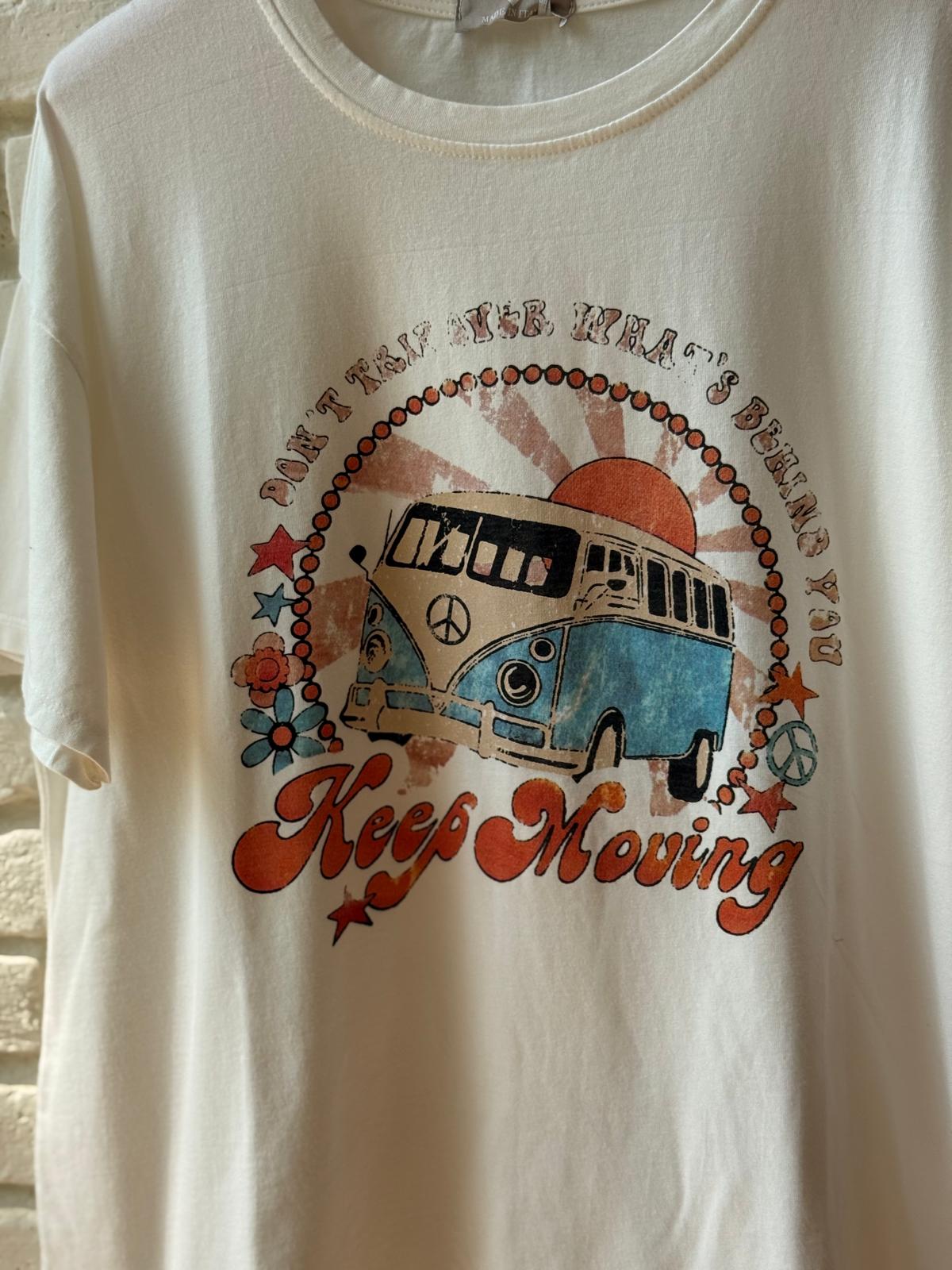 CAMISETA KEEP MOVING MULTICOLOR