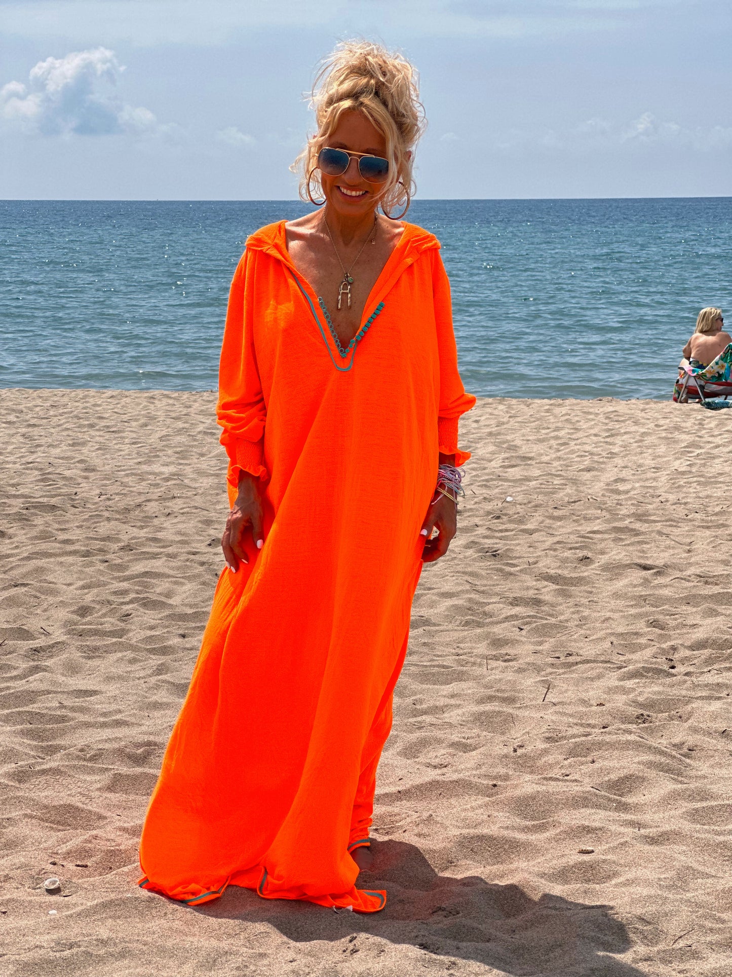 VESTIDO JELLABA CON CAPUCHA NARANJA