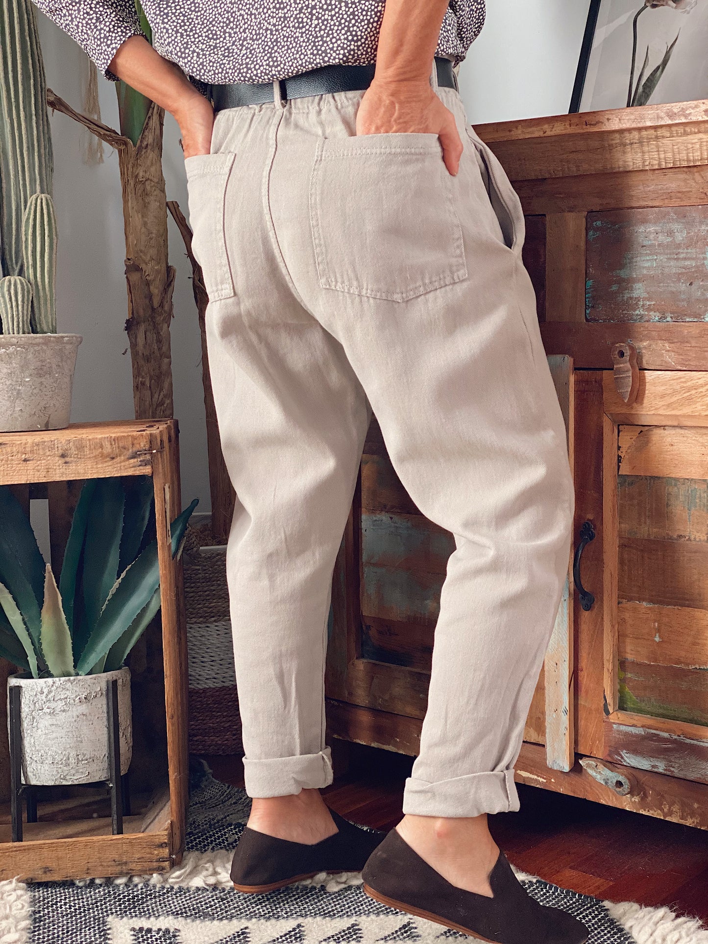 PANTALÓN NELIA BEIGE