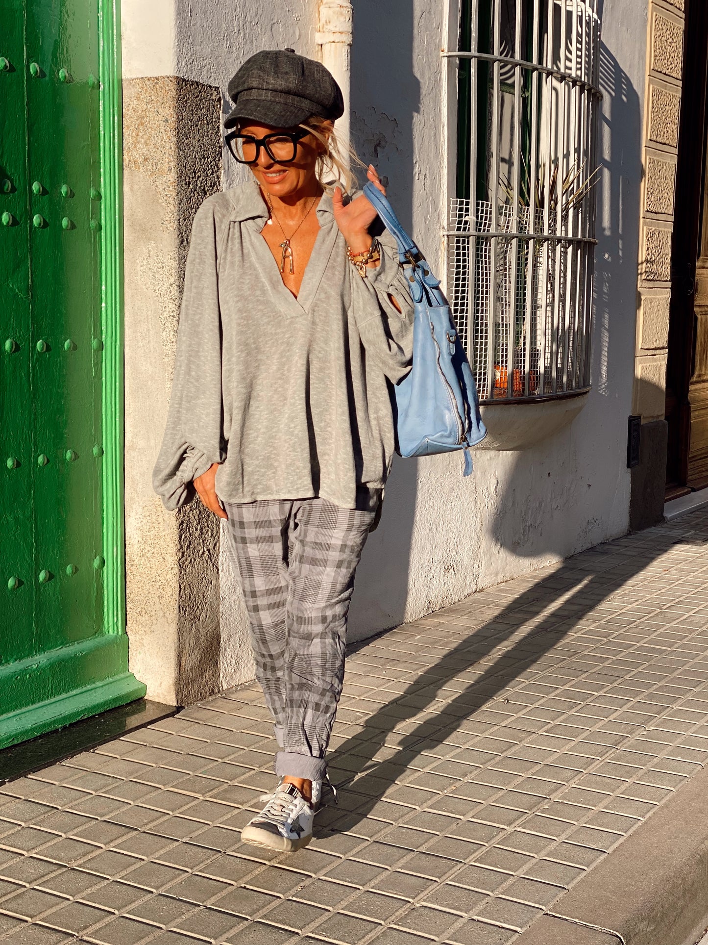 PANTALÓN BAGGY LAURA CUADROS GRIS