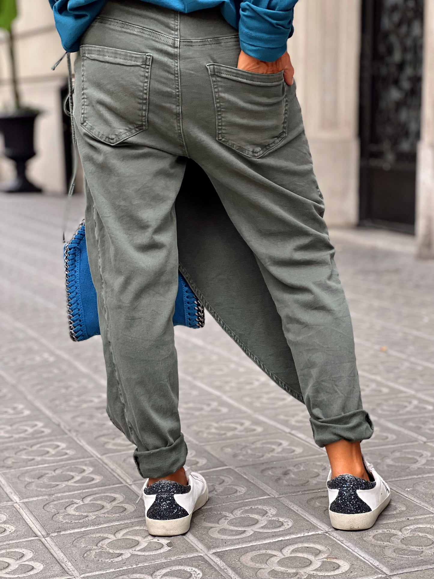 PANTALON DELANTAL KAKI